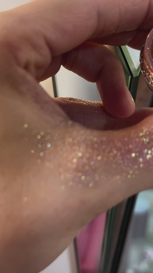 HD GLITTER DRAMA